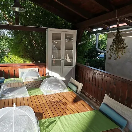 Apartment Novak Porta Vendeghaz-tab,